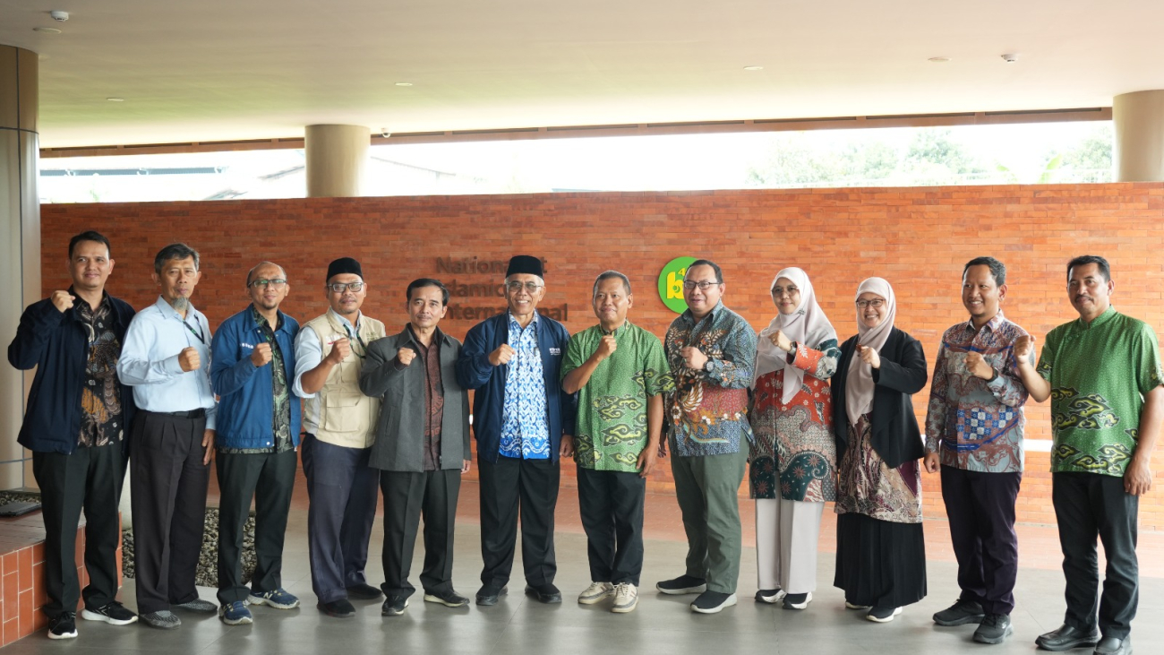 Studi Tiru Madrasah Pembangunan UIN Jakarta di Sekolah BM 400